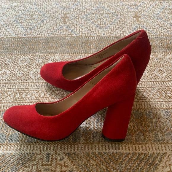 Red Suede Isola Pumps - Picture 1 of 10